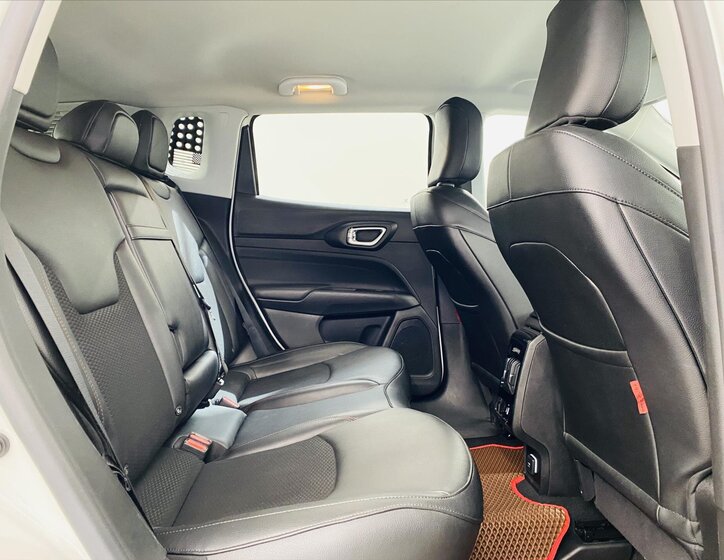 Jeep Compass Ostatní 1,3 l 132 kw