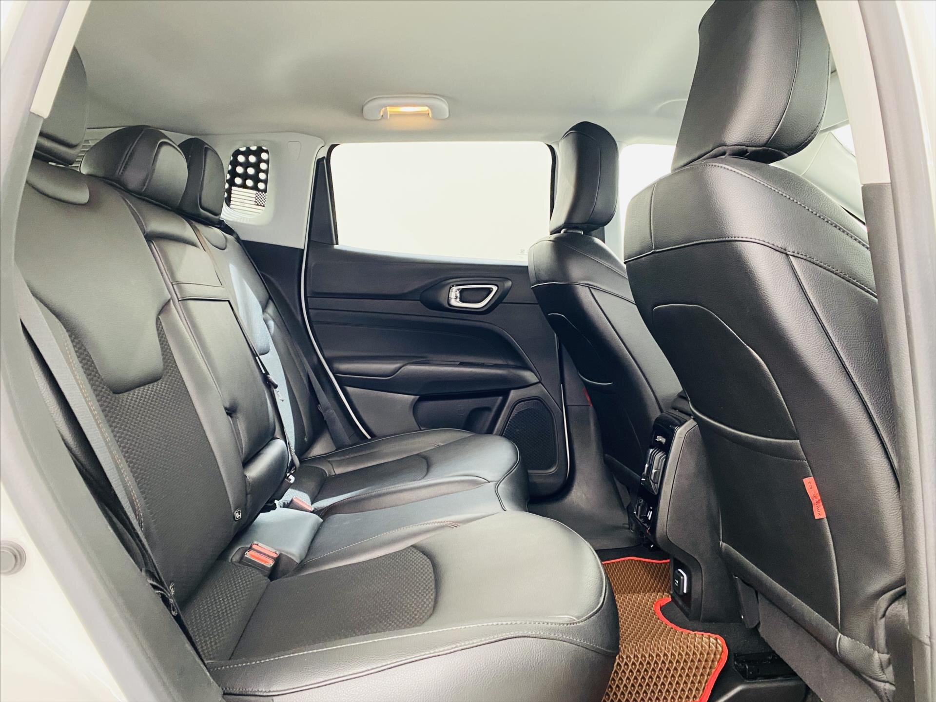 Jeep Compass Ostatní 1,3 l 132 kw