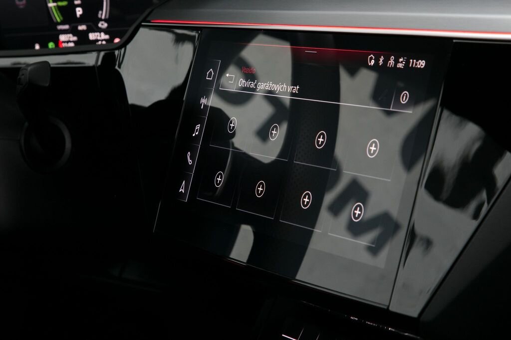 Audi e-tron SUV 0,0 300 kw