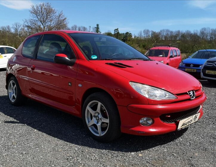 Peugeot 206 Hatchback 1,4 l 50 kw