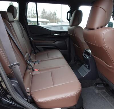 Toyota Land Cruiser 13