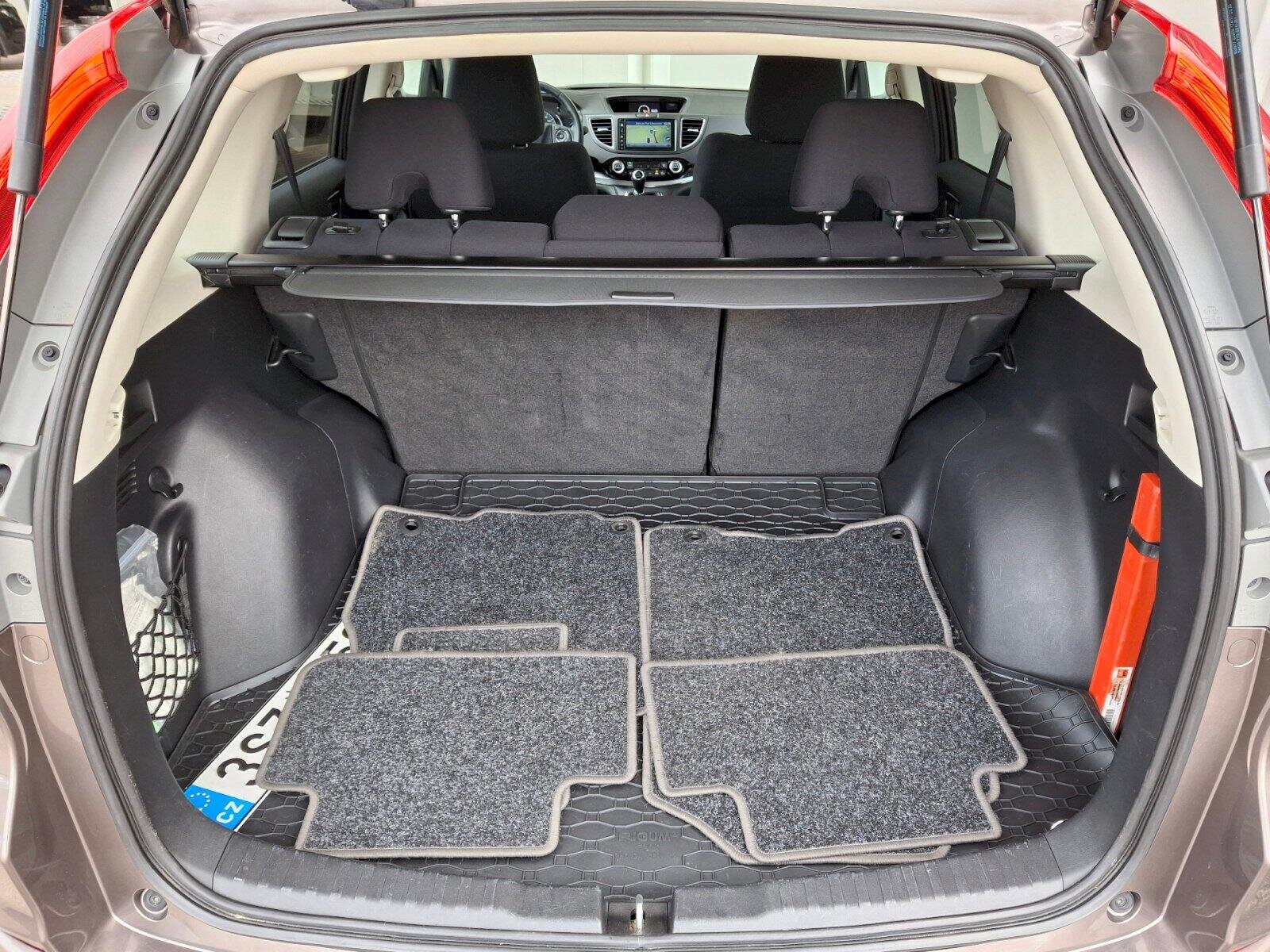 Honda CR-V SUV / Terénní 2,0 l 114 kw
