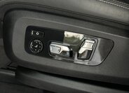 BMW X7 SUV 3,0 l 259 kw