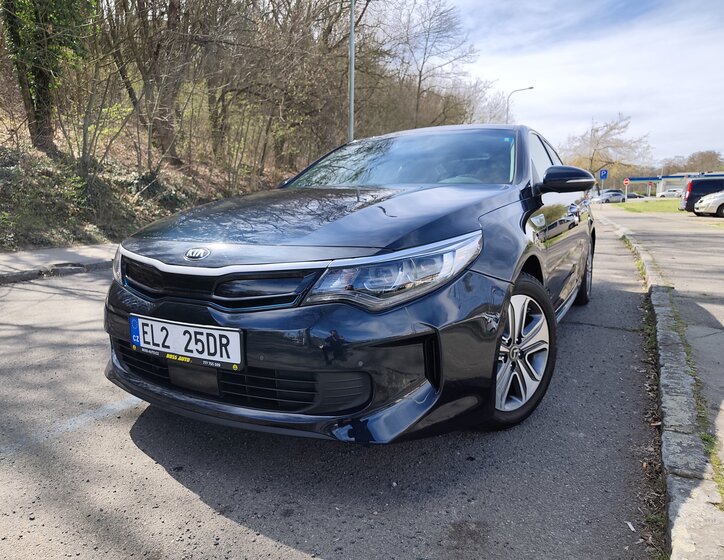 KIA Optima Sedan / Limuzína 2,0 l 115 kw