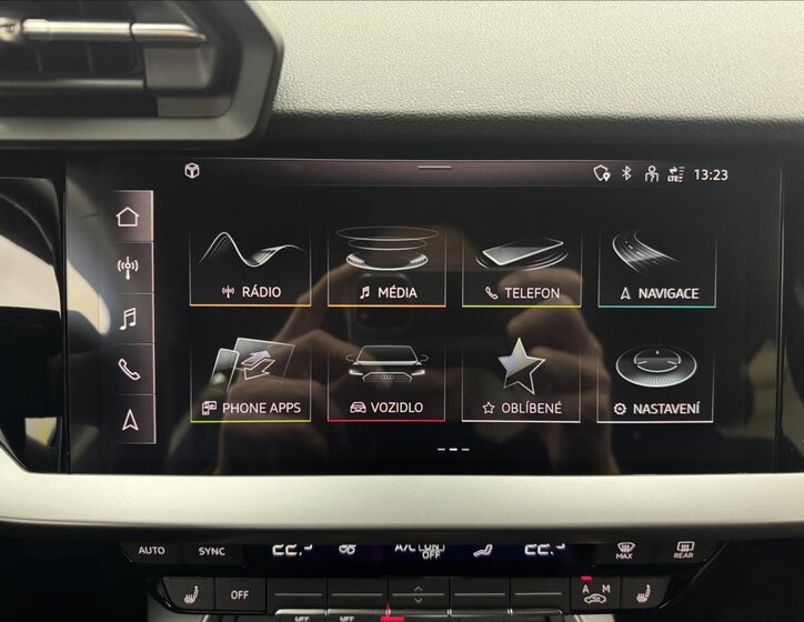 Audi A3 Hatchback 1,5 l 110 kw