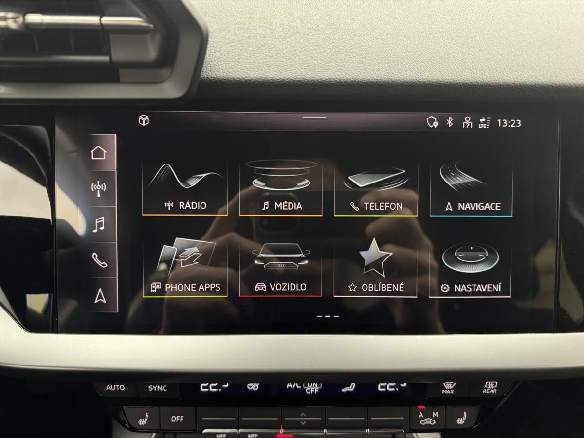 Audi A3 Hatchback 1,5 l 110 kw