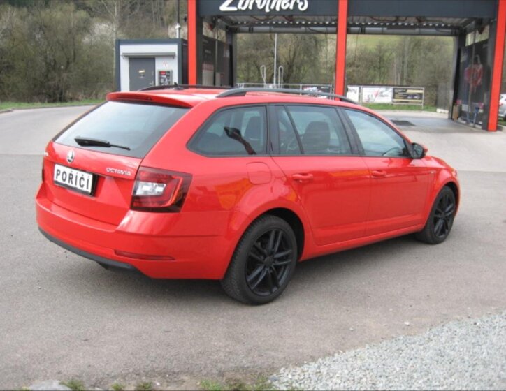 Škoda Octavia Kombi 2,0 l 110 kw