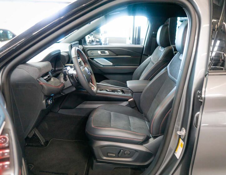 Ford Explorer SUV / Terénní 3,0 l 298 kw