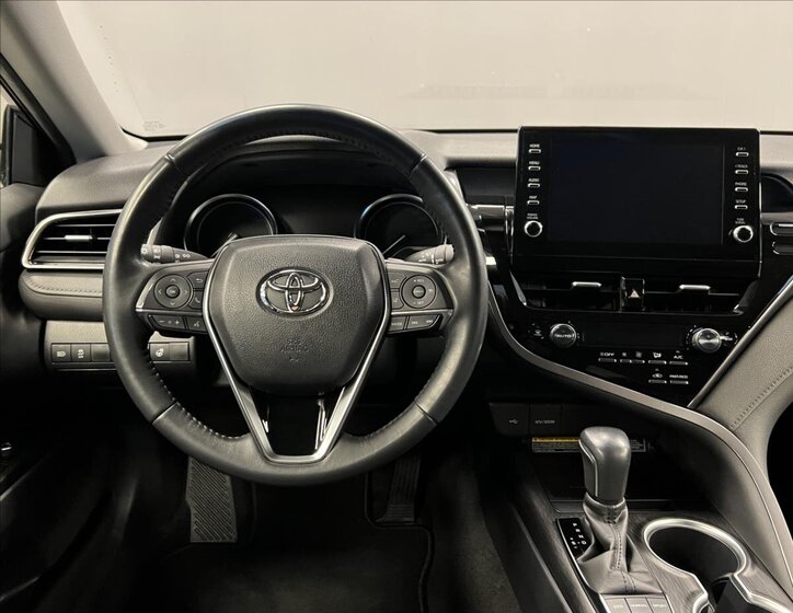 Toyota Camry Sedan 2,5 l 131 kw