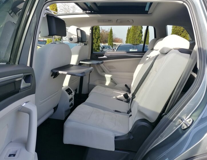 Volkswagen Tiguan Allspace 11