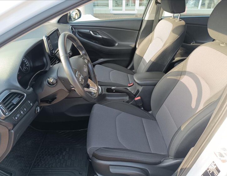 Hyundai i30 Kombi 998,0 88 kw