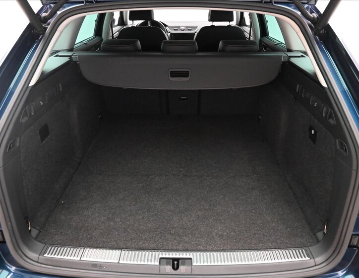 Škoda Superb Kombi 1,4 l 115 kw