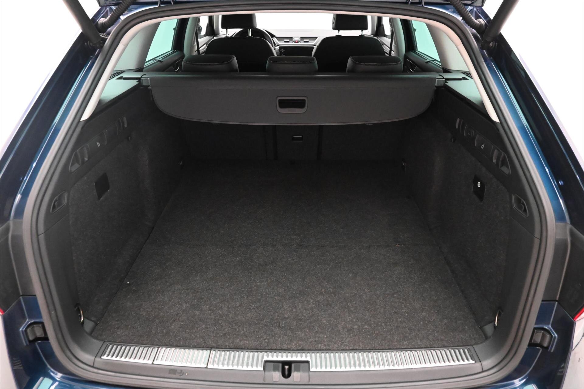 Škoda Superb Kombi 1,4 l 115 kw