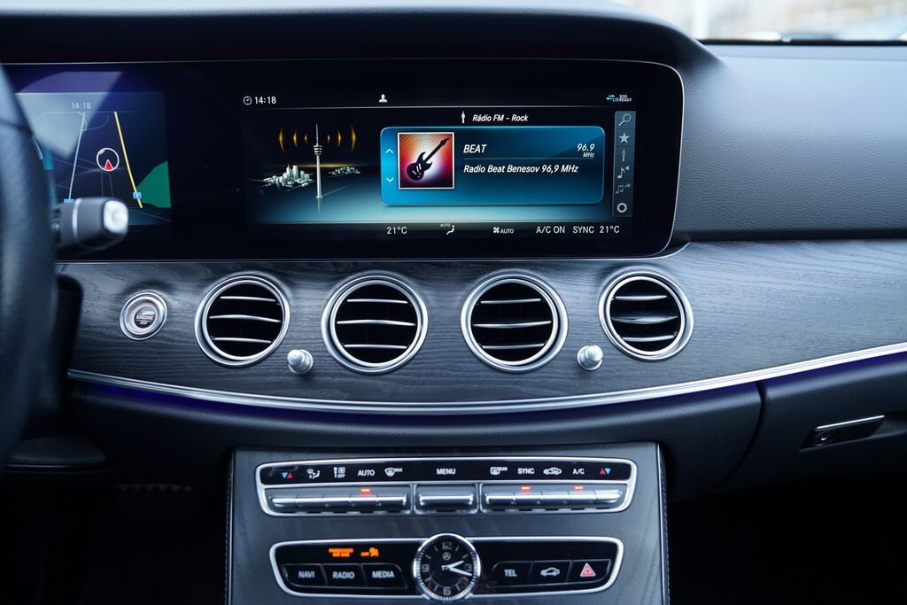 Mercedes-Benz Třídy E Sedan 2,0 l 143 kw