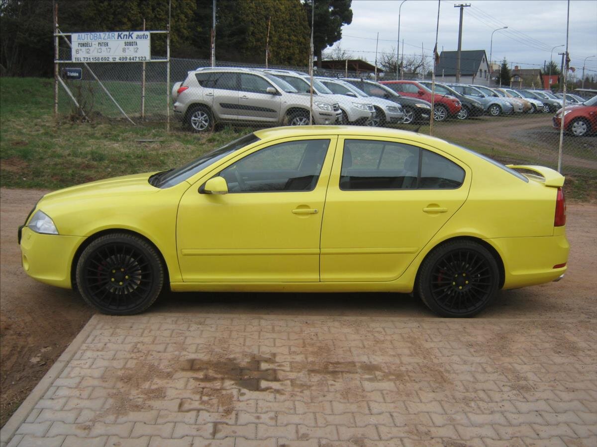 Škoda Octavia Sedan / Limuzína 2,0 l 125 kw