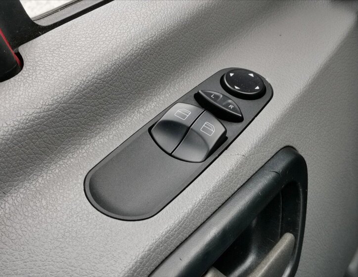 Mercedes-Benz Sprinter Skříň 2,1 l 95 kw