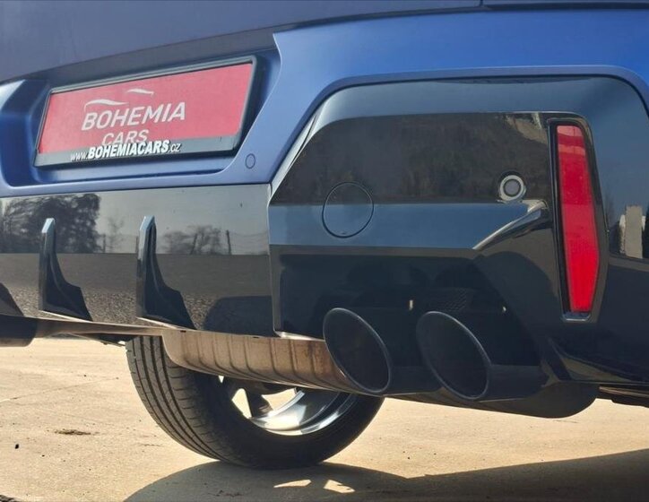 BMW X2 SUV / Terénní 2,0 l 221 kw