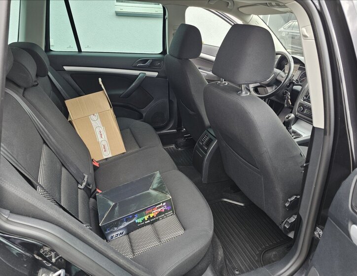 Škoda Octavia Kombi 2,0 l 103 kw