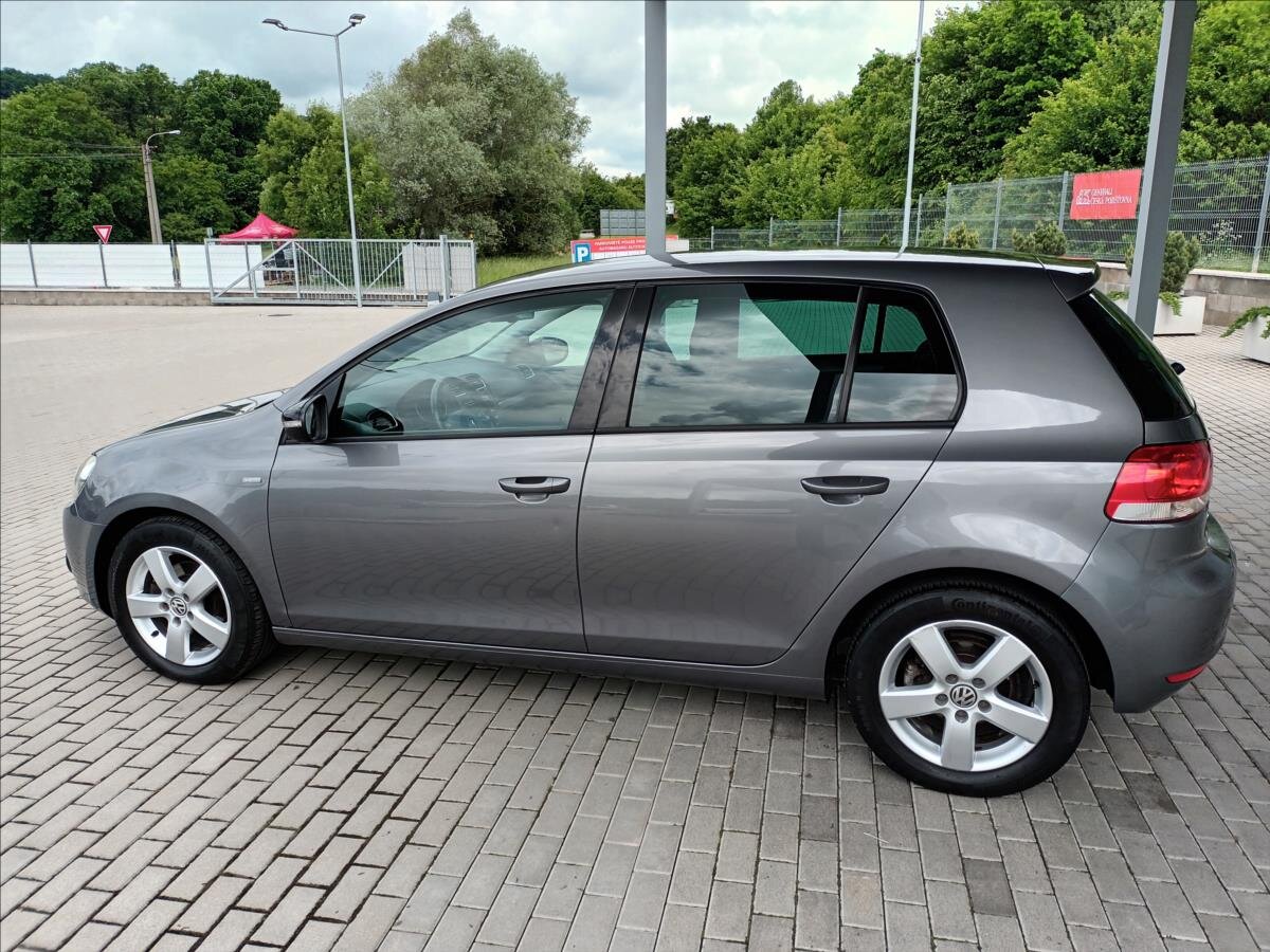 Volkswagen Golf Hatchback 1,2 l 63 kw
