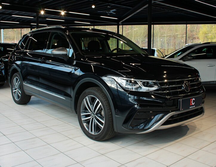 Volkswagen Tiguan SUV / Terénní 2,0 l 180 kw