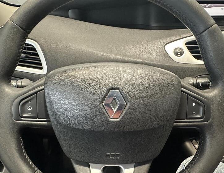 Renault Grand Scénic 26