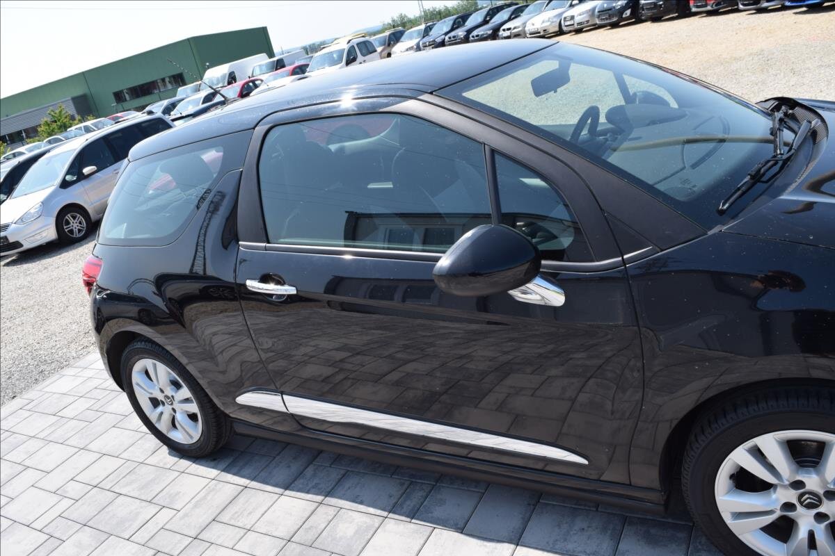Citroën DS3 Hatchback 1,2 l 60 kw