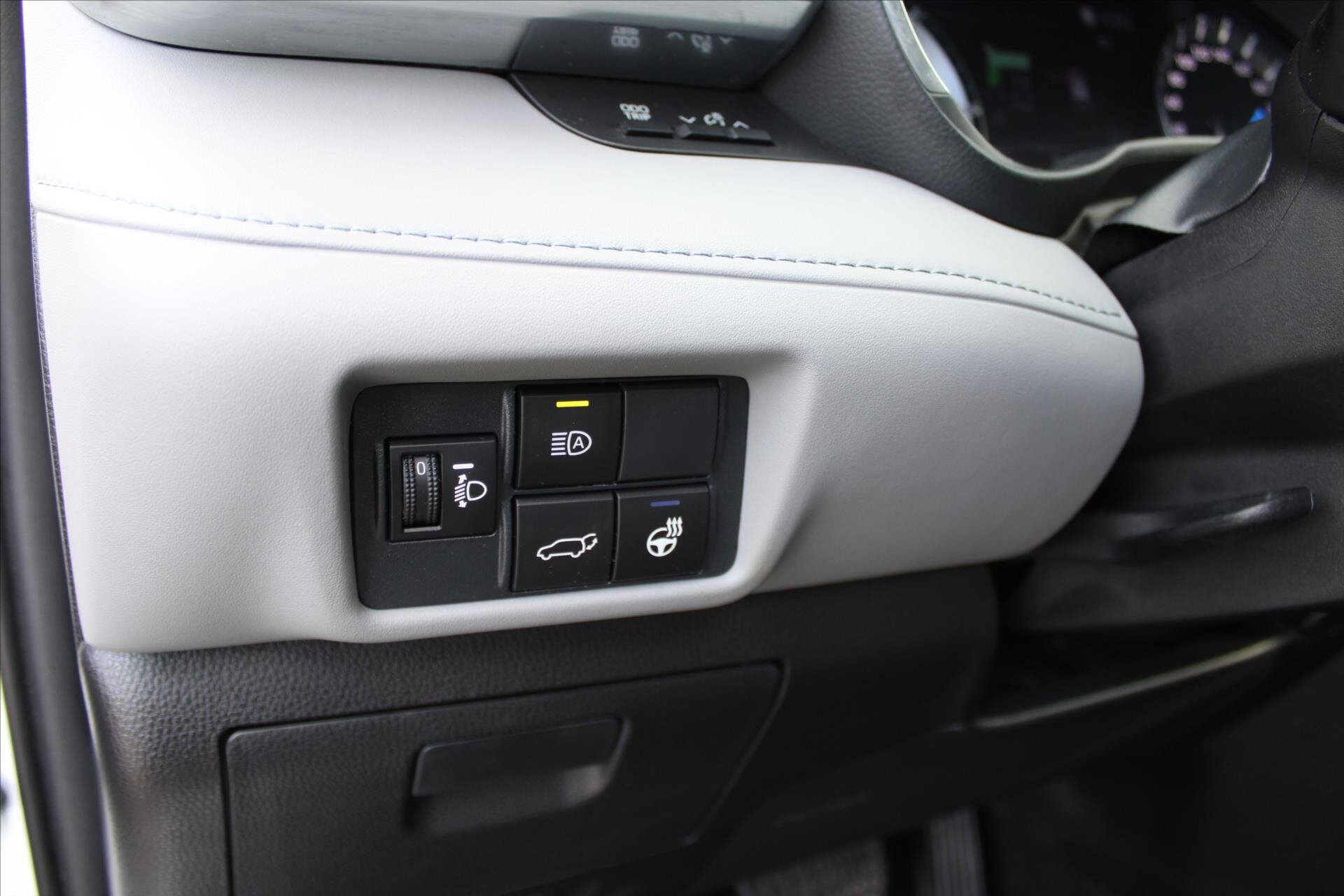 Toyota Highlander SUV 2,5 l 140 kw