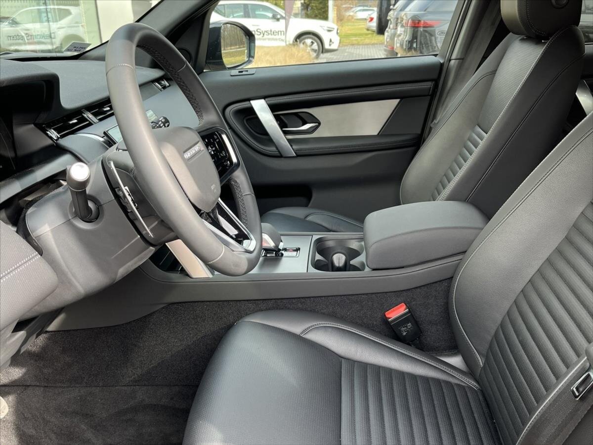 Land Rover Discovery Sport SUV / Terénní 2,0 l 147 kw