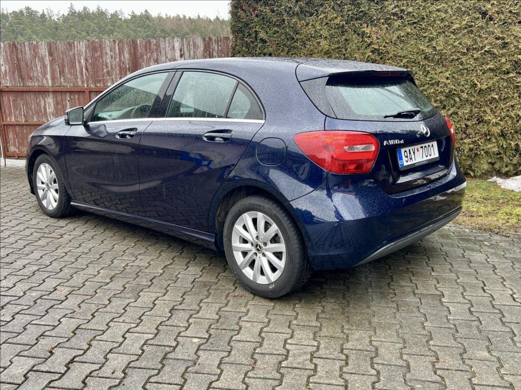 Mercedes-Benz Třídy A Hatchback 1,5 l 80 kw