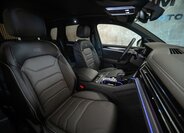 Volkswagen Touareg SUV / Terénní 3,0 l 210 kw