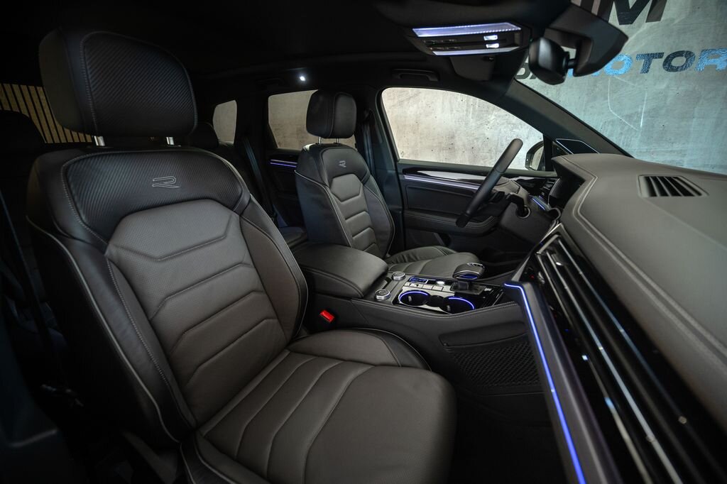 Volkswagen Touareg SUV / Terénní 3,0 l 210 kw