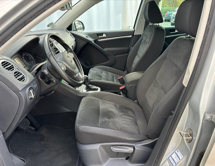Volkswagen Tiguan 9