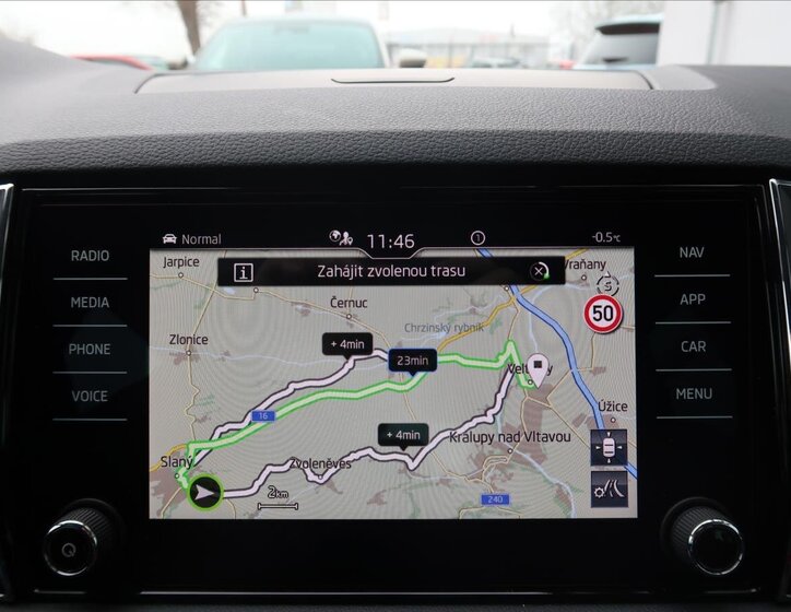 Škoda Karoq SUV / Terénní 2,0 l 85 kw