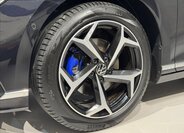 Volkswagen Passat Kombi 1,4 l 160 kw