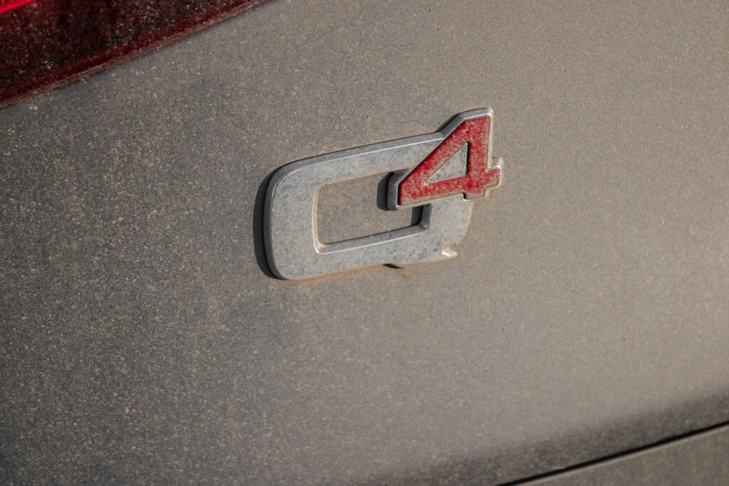 Alfa Romeo Stelvio SUV 2,0 l 206 kw