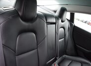 Tesla Model 3 Sedan 0,0 366 kw