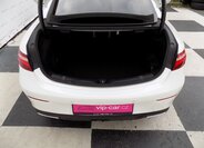 Mercedes-Benz Třídy E 8