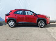 Toyota Yaris Cross CUV / Crossover 1,5 l 68 kw
