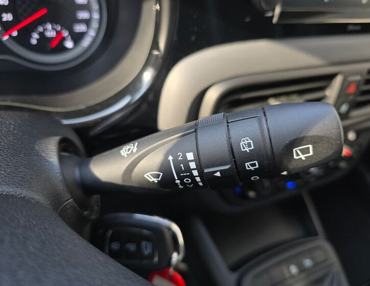 Hyundai i10 Hatchback 1,2 l 61 kw