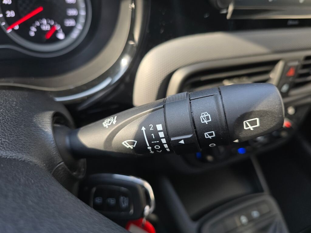 Hyundai i10 Hatchback 1,2 l 61 kw