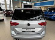 Volkswagen Touran 4