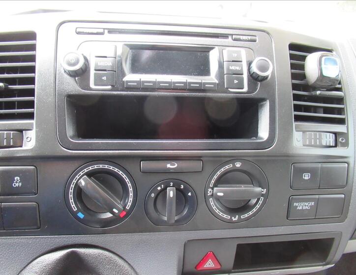 Volkswagen Transporter 12