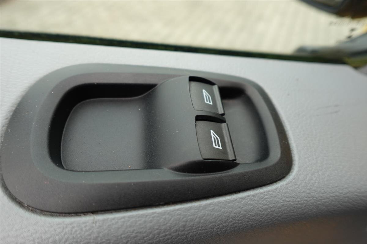 Ford Transit Ostatní 2,0 l 77 kw