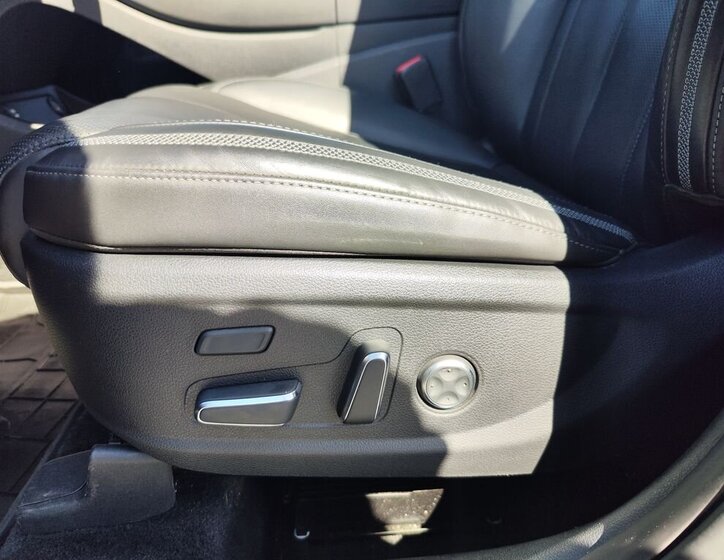 Hyundai Santa Fe SUV / Terénní 2,2 l 142 kw