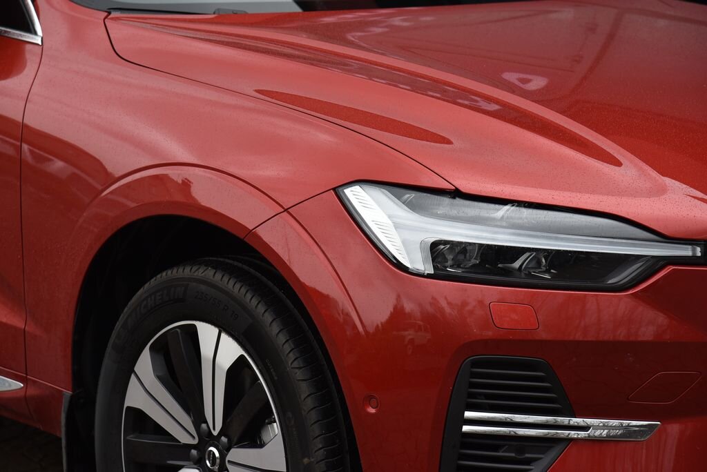 Volvo XC60 SUV / Terénní 2,0 l 186 kw