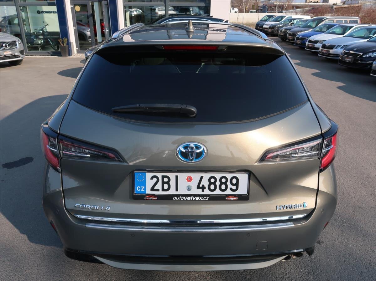 Toyota Corolla Kombi 2,0 l 132 kw