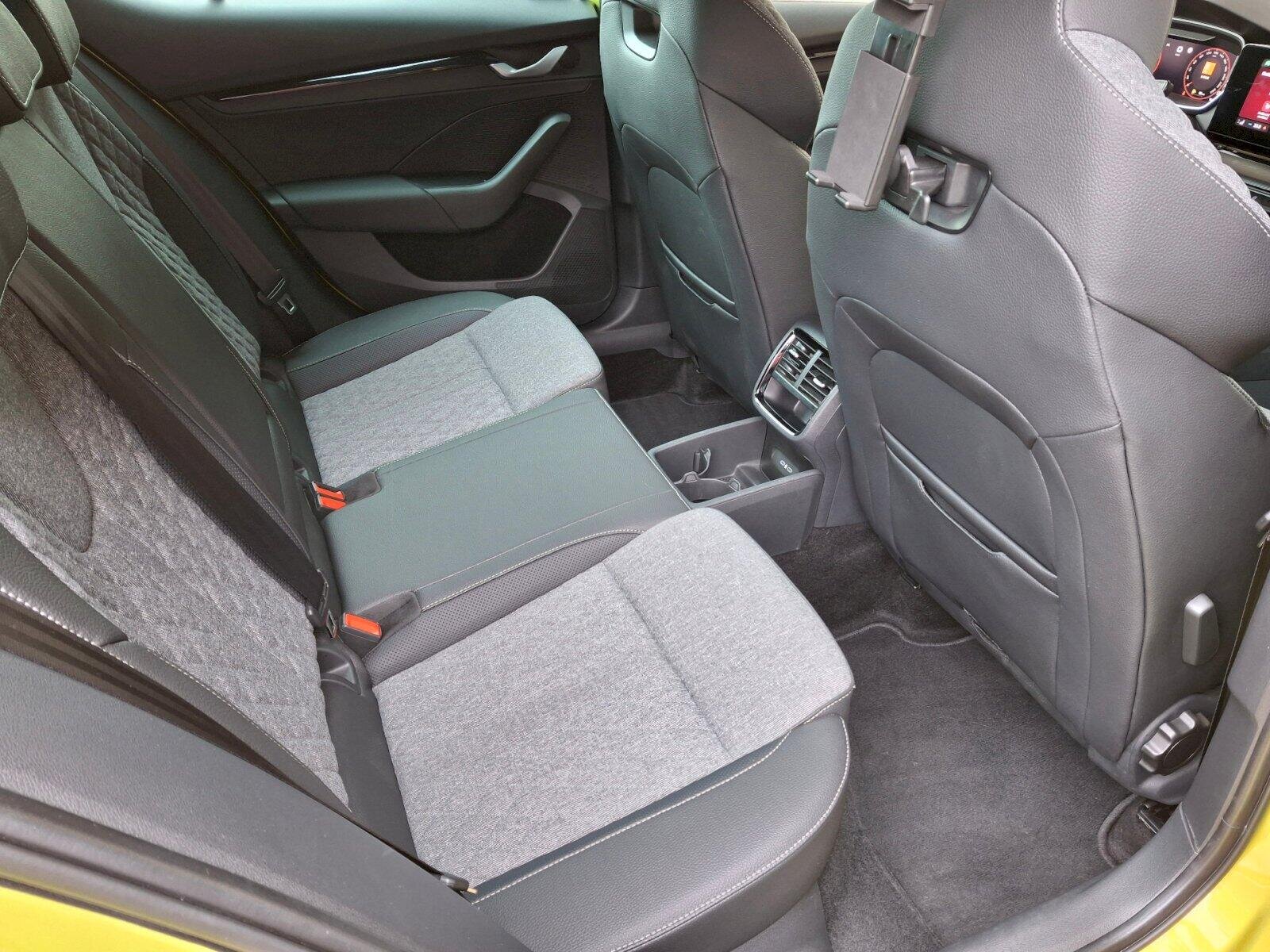 Škoda Octavia Sedan / Limuzína 1,5 l 110 kw