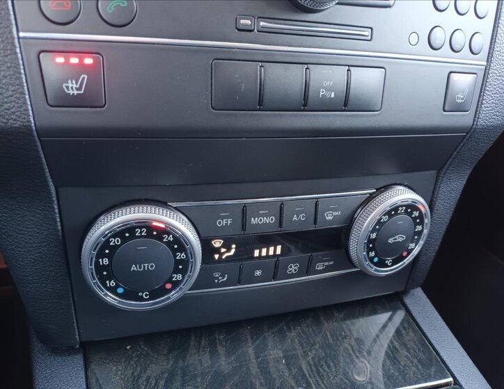 Mercedes-Benz GLK SUV / Terénní 3,0 l 170 kw