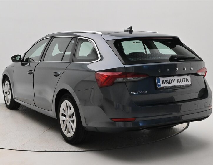Škoda Octavia Kombi 2,0 l 110 kw