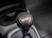 Toyota Yaris Hatchback 1,5 l 74 kw